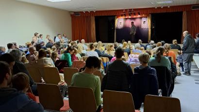 Bild:  Michaela Hahn/exb
Hermanns Kasperltheater
