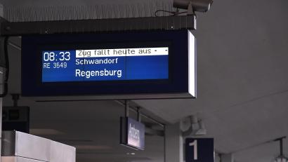 Symbolbild: Petra Hartl
Ein Warnstreiks bei der Deutschen Bahn bringt den regionalen Nahverkehr in Bayern am Freitagmorgen zum Erliegen.