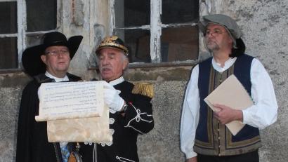 Bild: krb
Die historische Stadtführung in Neustadt/WN sind überaus beliebt. Für den 21. Mai gibt es Tickets.