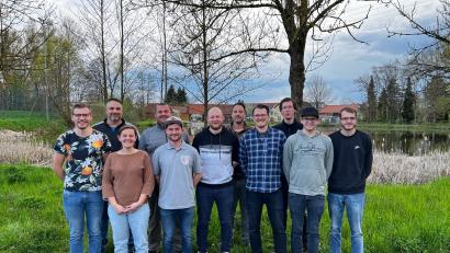 Bild: mma
Eine komplett neue Führungsriege mit Tobias Christau (Vierter von rechts) an der Spitze wählt der Fischereivereins Hahnbach.