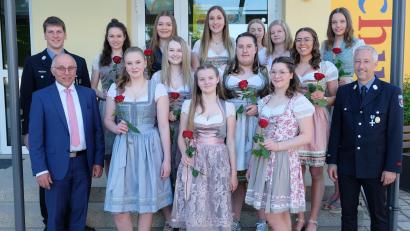 Archivbild: do
Längst sind die Festdamen für den großen Auftritt gerüstet. Am Festwochenende präsentieren sich die Schönen des Dorfes in fescher Festkleidung