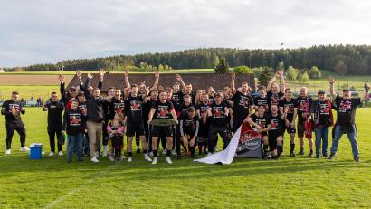 Bild: Guenter Uschold
Der SC Katzdorf bejubelte am Sonntag die Meisterschaft in der Kreisliga West sowie den Aufstieg in die Bezirksliga.
