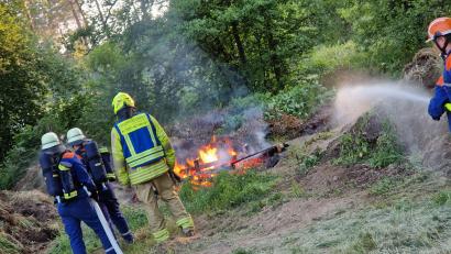 Bild: Feuerwehr Altenstadt/exb
24 Stunden übte die Jugendfeuerwehr Altenstadt am Wochenende alle möglichen Szenarien.
