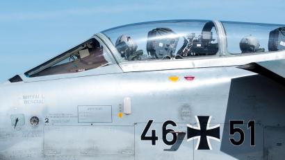 Bild: Daniel Bockwoldt/dpa
Die Vorbereitungen für die großangelegte internationale Übung über Teilen Deutschlands sind abgeschlossen - am Montag beginnt das „Air Defender 2023“.