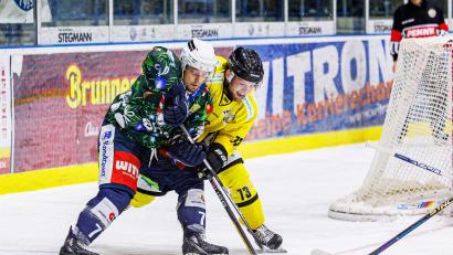 Bild: Werner Moller/exb
Tyler Ward (rechts) und Tomas Rubes sind künftig Teamkollegen bei den Blue Devils Weiden.