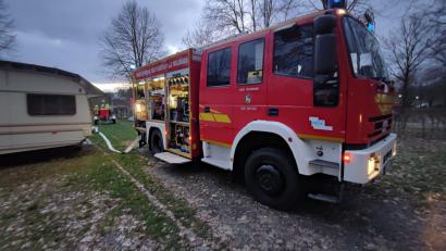 Archivbild: Feuerwehr Neustadt/WN /exb
Das LF 16 der Neustädter Feuerwehr ist in die Jahre gekommen und soll ersetzt werden.