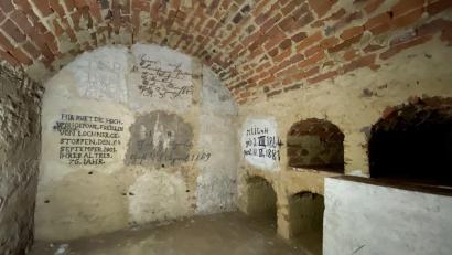 Bild: gri
So sieht es im Innern der Gruft aus, die sich unter dem Langhaus der Lintacher Kirche befindet,
