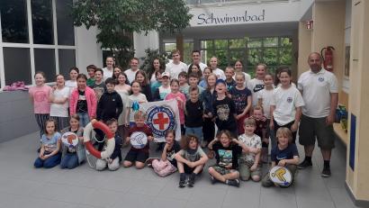 Bild: Spindler/exb
Die Wasserwachtsortsgruppe Wernberg-Köblitz war erfolgreich beim Deutschen Jugendschwimmabzeichen.