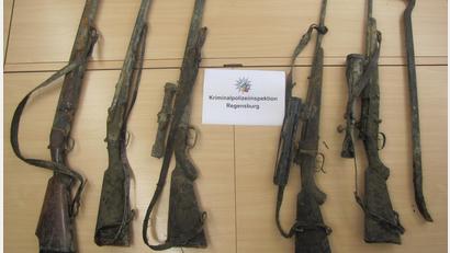 Bild: KPI Regensburg
Die sichergestellten Waffen