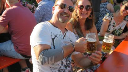 Bild: adj
Ein Prosit auf das erste Rathausfest seit 2019.