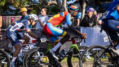 Archivbild: Cube/Leon van Bon Photography
Biniam Girmay bei der WM im vergangenen Jahr in Australien. Cube hatte ihm für das Rennen ein Litening in eritreischen Landesfarben zur Verfügung gestellt.