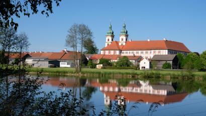 Bild: do
Vive et explora - leben und erkunden: Unter diesem Motto steht der traditionelle Speinsharttag 2023 am 7. Juli. Im Mittelpunkt stehen Informationen über die geplante Wissenschaftseinrichtung im Kloster und ein Abend voller Überraschungen