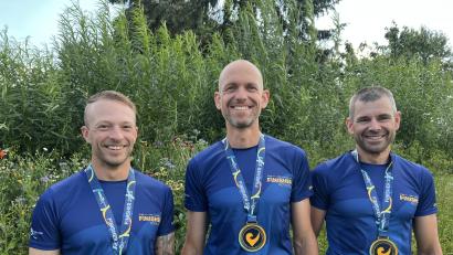 Bild: Bauer/exb
Die Triathleten Christian Bauer (von links), Marco Männl und Wolfgang Achatz vom TV Waldsassen.