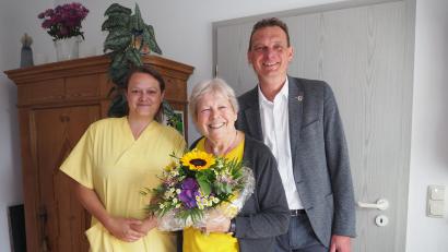 Bild: krb
Stefanie Schmitz feiert im Betreuten Wohnen in Altenstadt/WN den 85. Geburtstag.