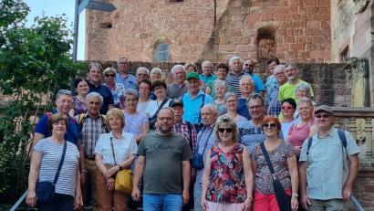 Bild: Alexander Hecht/exb
Die Reisegruppe aus Mütterverein und Kirchenchor besichtigte bei ihrer Drei-Tages-Fahrt unter anderem das Schloss Heidelberg