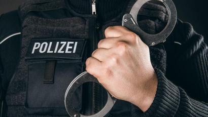 Symbolbild: Bundespolizei
Symbolbild Festnahme