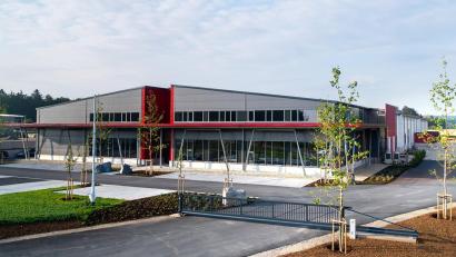 Bild: no
Der Hauptsitz von ATH-Heinl ist in Neuöd (Gemeinde Illschwang) auf einem 38 000 Quadratmeter großen Firmengelände.