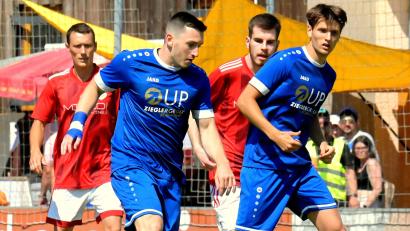 Bild: Werner Franken
Neuzugang Patryk Bytomski musste sich einer Hand-Operation unterziehen und wird der SpVgg SV Weiden zunächst fehlen.