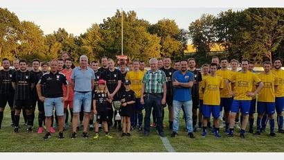 Bild: TSV Erbendorf/exb
Auch bei der dritten Auflage kann sich der TSV Erbendorf gegen den SV Wildenreuth. durchsetzen.
