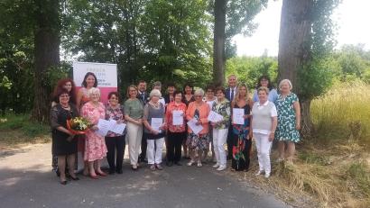 Bild: Marion Walter/exb
Im Zuge des Jubiläums "50 Jahre Frauen-Union Sulzbach-Rosenberg" gab es etliche Mitgliederehrungen.