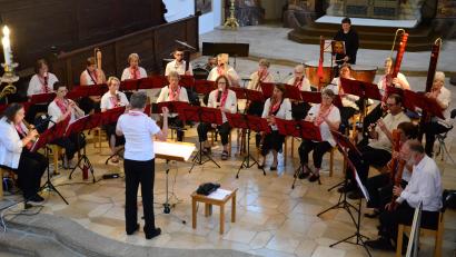 Bild: Kunz
Das Blockflötenensemble “Chorus Flautorum” begeistert das Publikum in der Michaelskirche in Weiden.