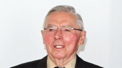 Bild: exb/BRK-Kreisverband
Adolf Dendorfer trug den Geist des BRK-Gründers Henry Dunant weiter. Nun verstarb er im Alter von 86 Jahren.