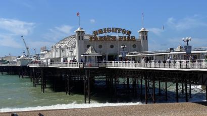 Bild: Benedikt von Imhoff/dpa
Eine Vergnügungsmeile auf der Seebrücke: der Brighton Palace Pier.