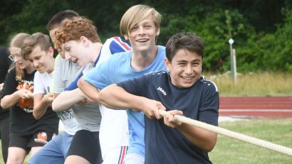 Bild: Gabriele Schönberger
Die Bundesjugendspiele werden reformiert: Ab dem Schuljahr 2023/24 sollen die Spiele für Grundschüler kindgerechter werden.