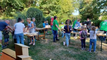 Bild: Walter Wolf/exb
Auch der Gartenbau- und Ortsverschönerungsverein Nabburg beteiligt sich heuer wie im Vorjahr am Kinderferienprogramm in Nabburg.