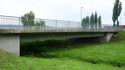 Bild: bey
Die Zuständigkeit der Gemeinde Pirk für den Unterhalt der Brücke hat der Gemeinderat bereits in seiner Sitzung im September 2021 erkannt.