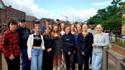 Bild: Grund- und Mittelschule Kemnath/exb
Schülerinnen und Schüler der Klasse M10 feierten das Ende ihrer Schulzeit mit einer unvergesslichen Reise in die Hansestadt