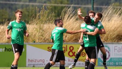 Bild: Dieter Jäschke
Torjubel beim TSV Reuth: Der Vorjahresaufsteiger landete mit 2:1 gegen den FC Dießfurt seinen ersten Saisonsieg.