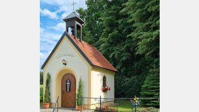 Bild: bk
Die Christophorus-Kapelle steht am 6. August im Mittelpunkt, wenn ihr 25-jährigen Bestehen gefeiert wird.