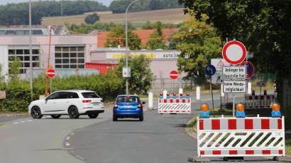Bild: Wolfgang Steinbacher
Die Hockermühlstraße in Amberg kann derzeit nur stadteinwärts befahren werden.