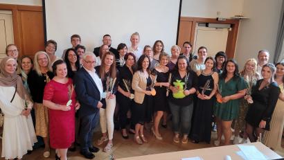 Bild: Heilerziehungspflegeschule Weiden/exb
Das sind die Absolventen der bfz-Fachschulen für Heilerziehungspflege und Heilerziehungspflegehilfe in Weiden.