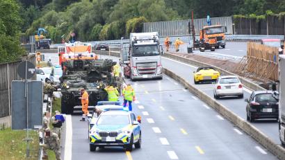 Bild: Gabi Schönberger
Die A 93 bei Weiden ist derzeit wegen eines Unfalls an der Einfädelspur Weiden-West Richtung Norden gesperrt.