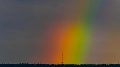 Bild: Uwe Weiß
Die Natur malt den Abendhimmel über dem Rotbühl (667 Meter) an.