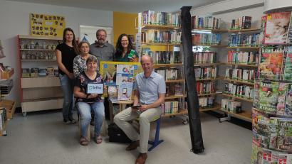 Bild: Weidner/exb
In der Bücherei St. Anna Wernberg besteht seit einigen Monaten die Möglichkeit eBooks, Hörbücher, Zeitungen und Zeitschriften digital auszuleihen.