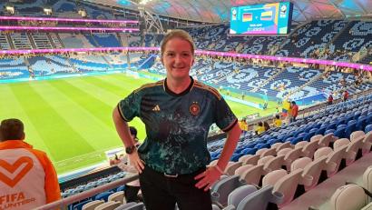 Bild: Büro Tina Winklmann/exb
Tina Winklmann brennt für Fußball. Sportpolitisch will sie die Gleichberechtigung von Frauen- und Männer-Fußball vorantreiben.