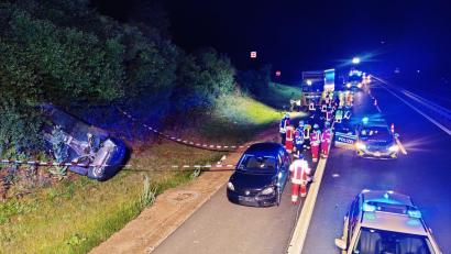 Bild: Kreisbrandinspektion Amberg-Sulzbach
In der Nacht auf den 4. August kam es auf der A6 zu zwei Unfällen.