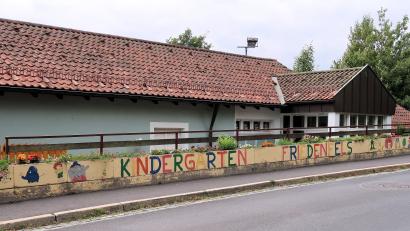 Bild: bsc
Ab September 2023 steigen die Benutzungsgebühren für das Kinderhaus Friedenfels (Bild). Die letzte Anpassung erfolgte 2017.