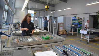 Bild: Kunz
Bei der Firma I.S.A. freuen sich die Mitarbeiter vor allem im Fertigungsbereich über flexible Arbeitszeitmodelle.