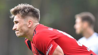 Bild: A. Schwarzmeier
Nico Argauer schlägt sich mit Knieproblemen herum. Der Stürmer des SC Luhe-Wildenau fällt bis auf Weiteres aus.