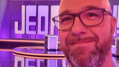 Bild: Michael Sandner
Michael Sandner (46) ist am Mittwoch als Kandidat der Quizsendung Jeopardy auf Sat.1 zu sehen.