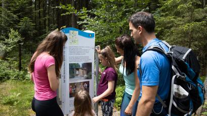 Bild: Thomas Kujat/exb
Immer ein Erlebnis für Kinder, aber auch für Eltern oder Großeltern: Auf Goldsuche gehen.