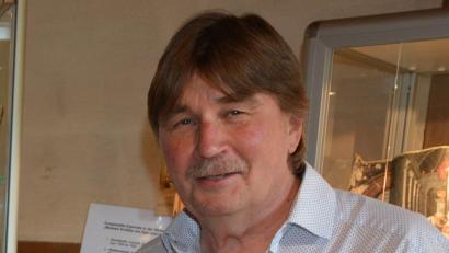 Bild: exb
Johannes Saalfrank, Geschäftsführer der Kolping-Berufshilfe in Tirschenreuth, zieht sich langsam in den Ruhestand zurück.