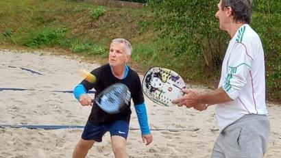 Bild: Hüttner
In Schnaittenbach ging es um die bayerischen Titel im Beachtennis.