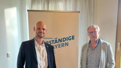 Bild: BDS
Johannes Mödl (l.) ist neuer Bezirksgeschäftsführer des BDS Oberpfalz. Rudolf Reill (r.) ist neuer Bezirksvorsitzender.