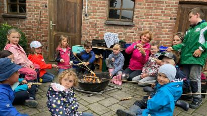 Bild: Ulrike Simmerl/exb
Fünf Tage „Abenteuer Landleben“ meisterten 14 Mädchen und Buben bei der gleichnamigen Ferienwoche des Stadtjugendrings