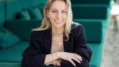 Bild: RTL / Markus Hertrich
Aileena aus Regensburg ist Teil von "Princess Charming 2023".